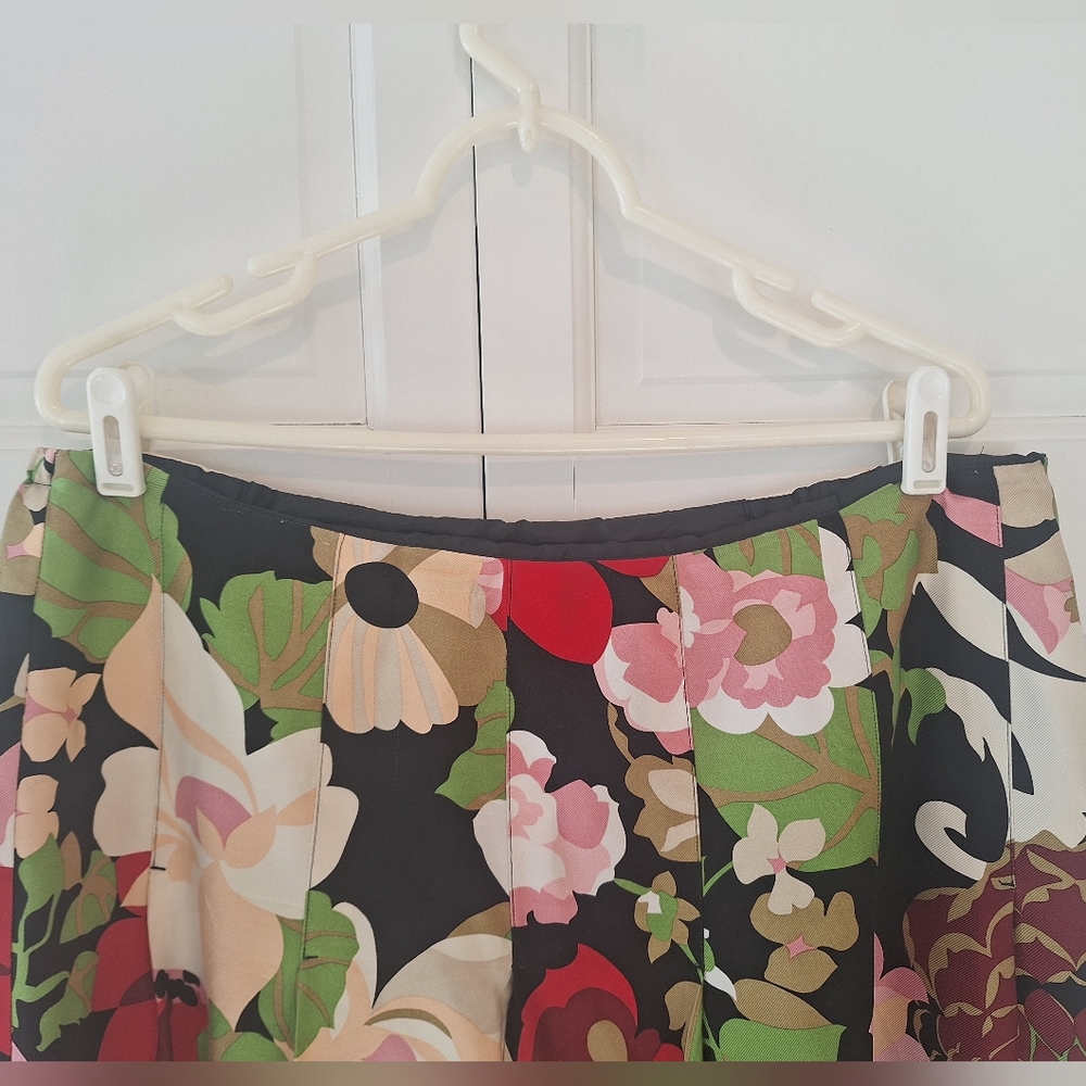 Talbots silk floral skirt - Picture 3 of 5
